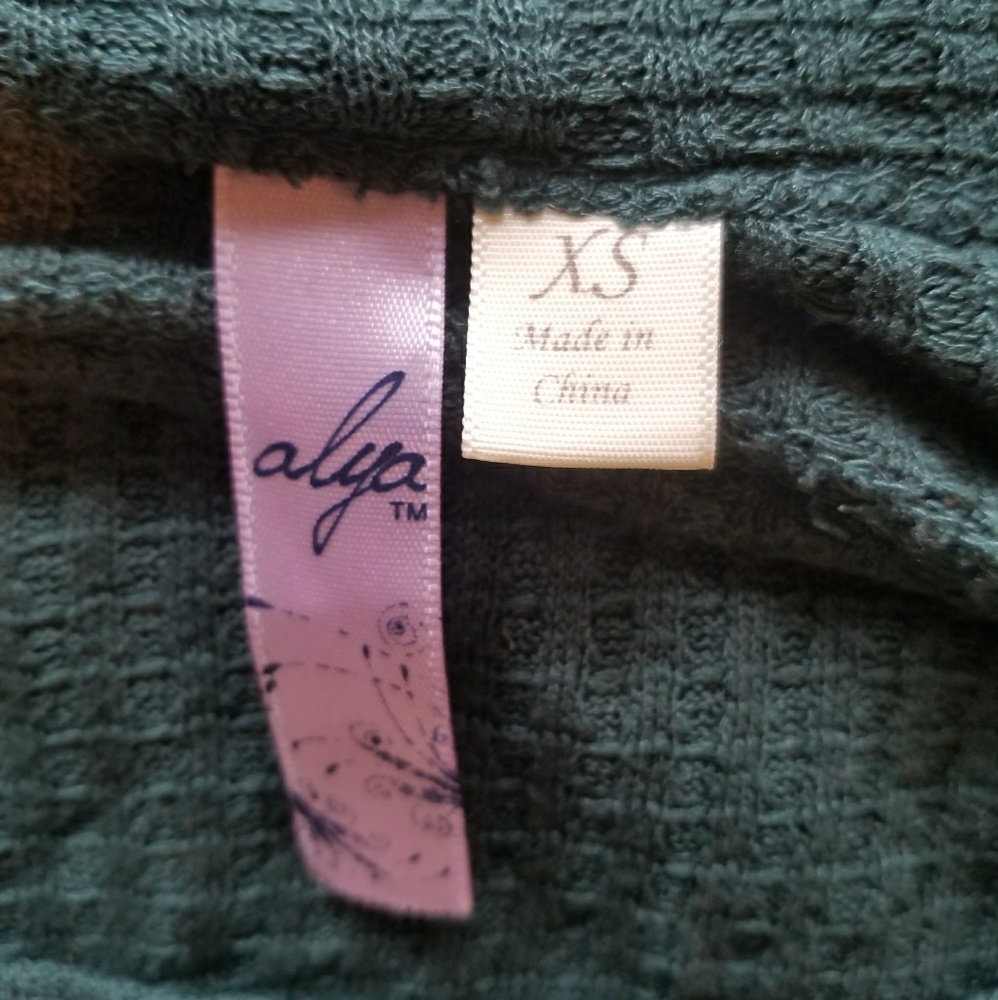 Francesca's Open Back Hi Lo Top - Picture 4 of 5